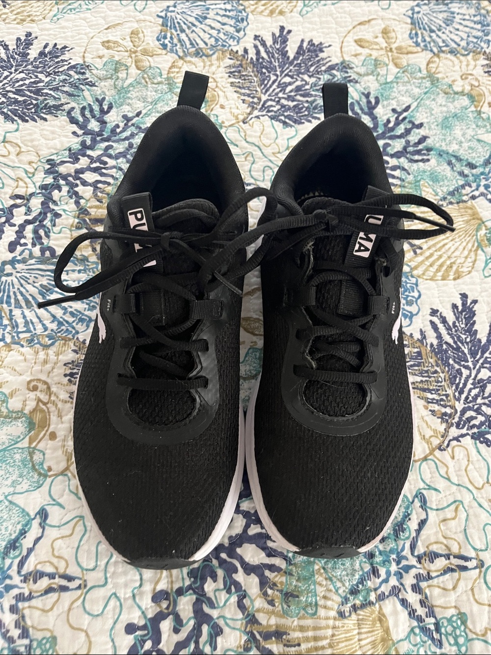 Puma Black Nylon Running Sneakers Size 8.5